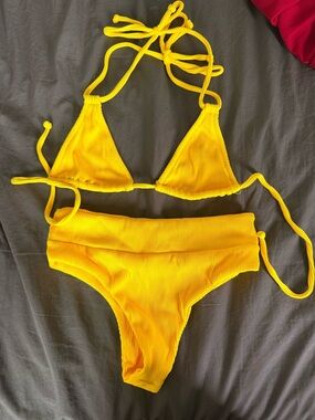 Kulani Ribbed Sunshine Yellow Set M